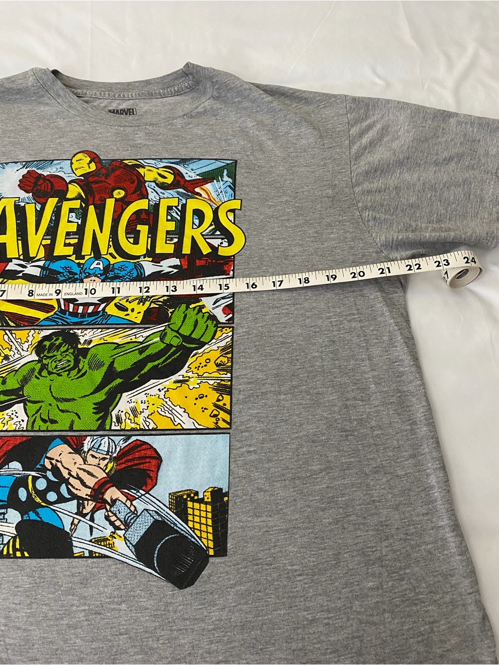 Marvel Avengers Graphic T-Shirt - Gray - Size Large - Picture 4 of 6